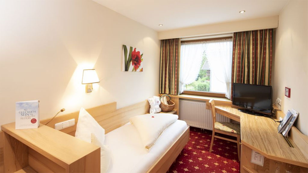 Einzelzimmer Koglblick - Hotel****s Der Kirchenwirt, Reith/Alpbachtal/Tirol/Österreich